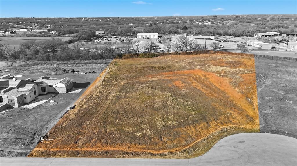 Property Photo: 1110 Pitner Court TX 76226