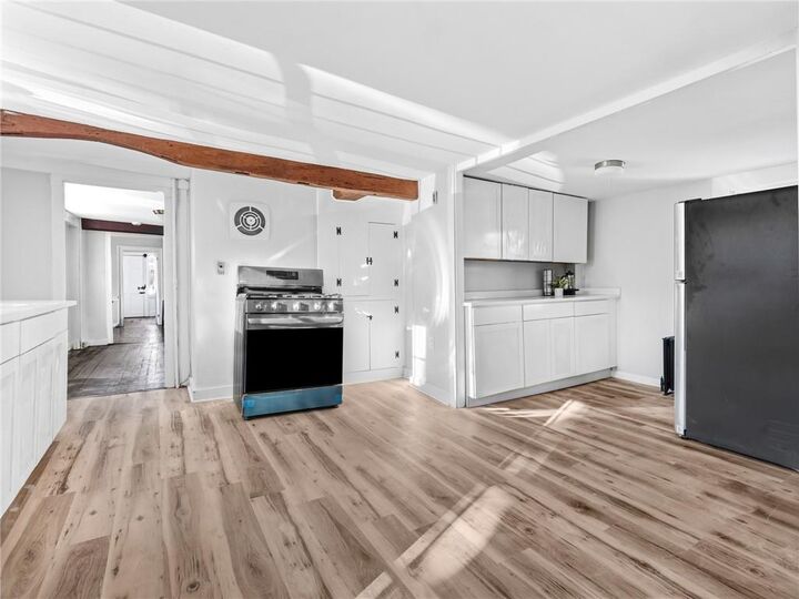 Property Photo: 1382 Hope Street RI 02809