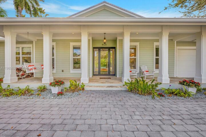 Property Photo: 8020 SW 62nd Ave FL 33143