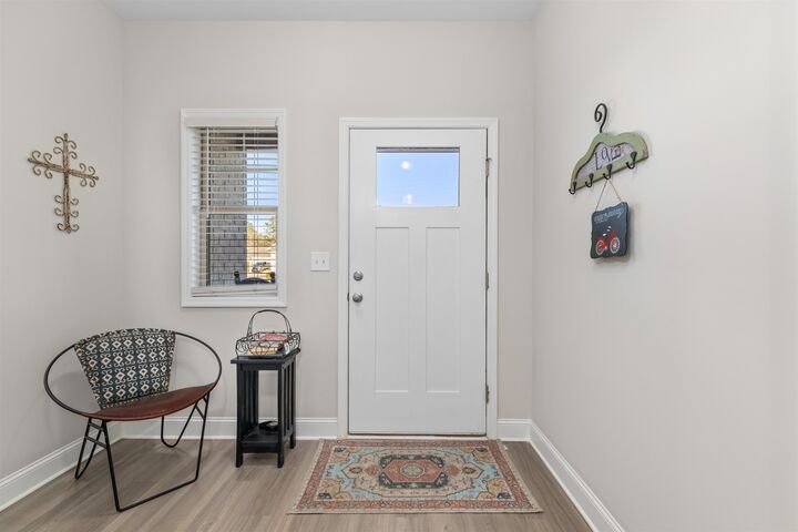 Property Photo:  433 Ronnie Dr  AL 35640 - HARTSELL 