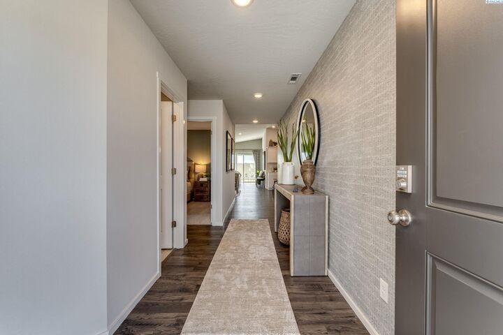 Property Photo: 11328 Norfolk Drive WA 99301