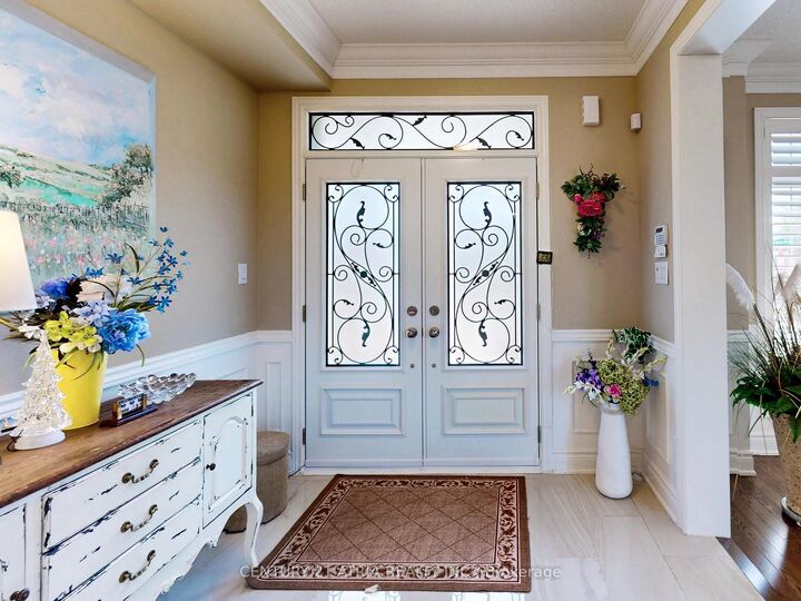 Property Photo:  2 Colonel George McLaren Drive  ON L6C 0L3 