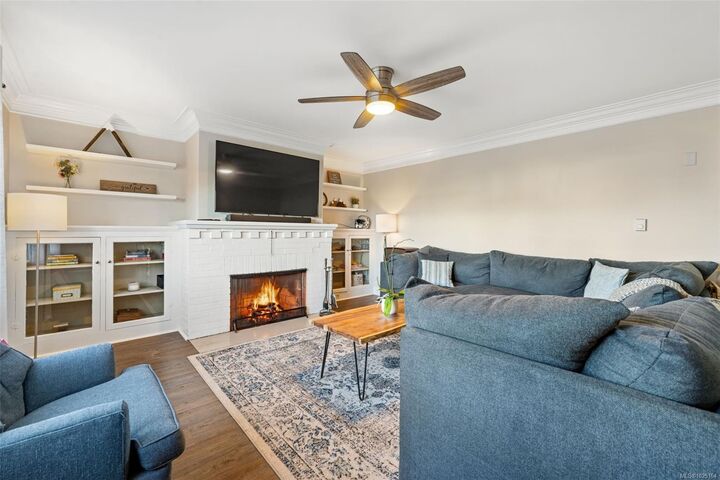 Property Photo:  1123 Reynolds Rd  BC V8P 2K5 