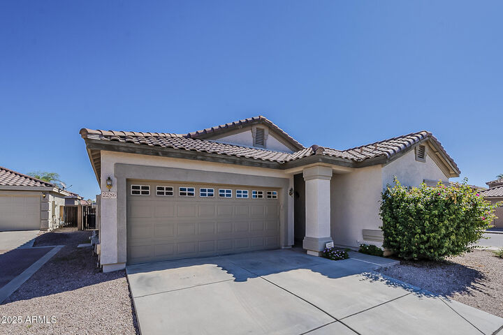 Property Photo:  2286 E Peach Tree Drive  AZ 85249 