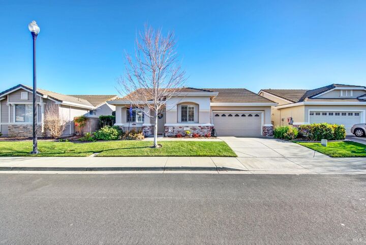 Property Photo:  161 Currant Lane  CA 95687 