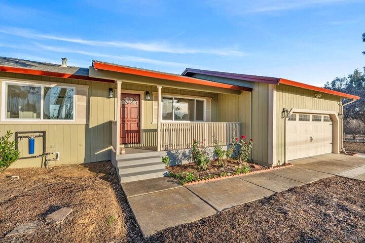 Property Photo: 7562 Paddon Road CA 95688