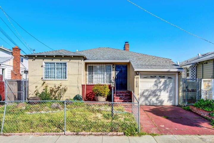 Property Photo:  7608 Arthur Street  CA 94605 
