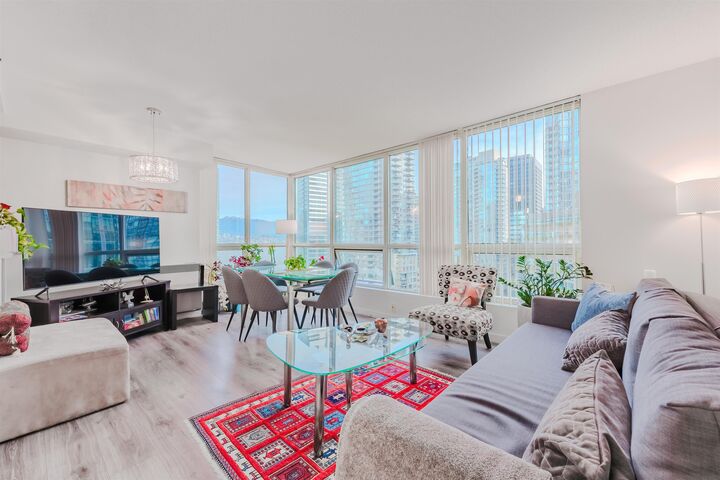 555 Jervis Street 1204 — photo 1