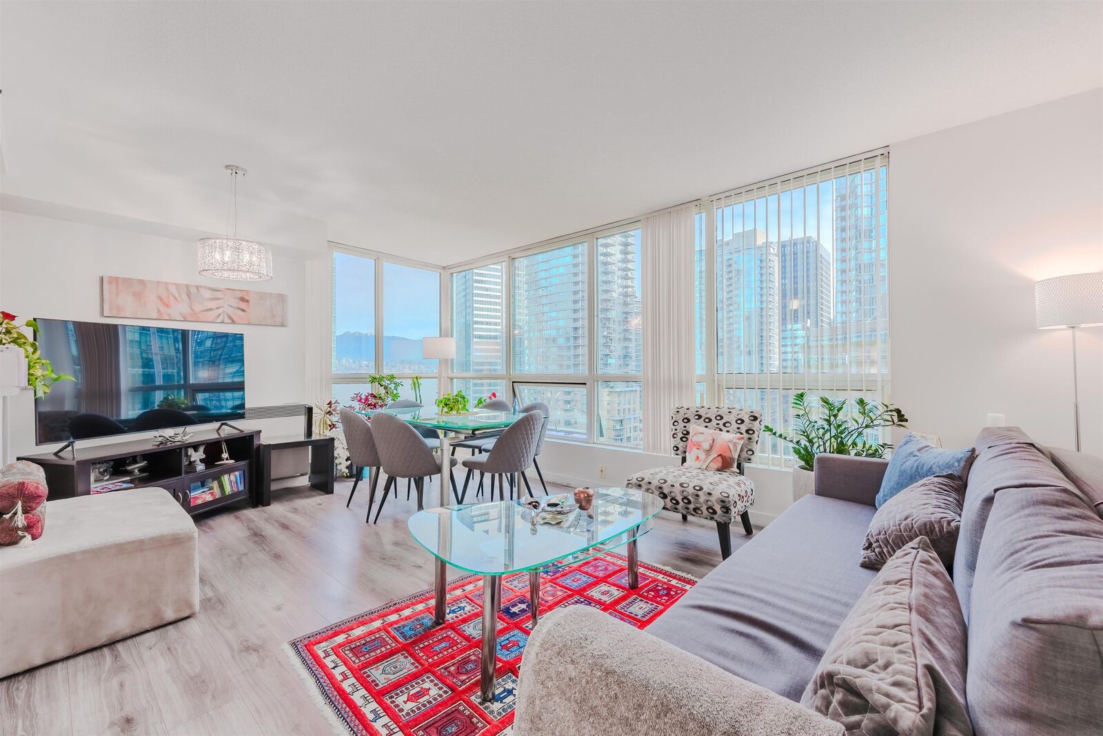 Property Photo: 555 Jervis Street 1204 BC V6E 4N1