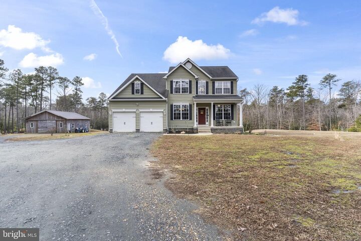 Property Photo:  46118 Edgemore Way  MD 20634 