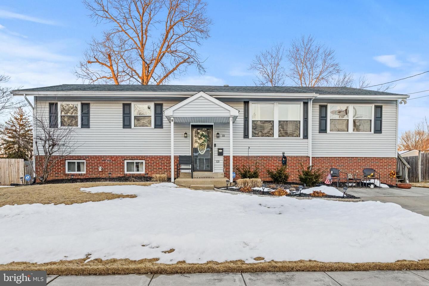 Property Photo:  10 Wexford Road  NJ 08026 