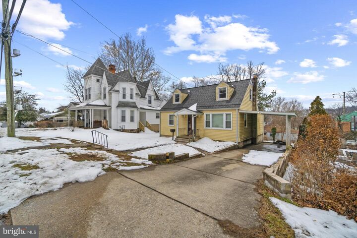 Property Photo:  1710 Selma Avenue H  MD 21227 