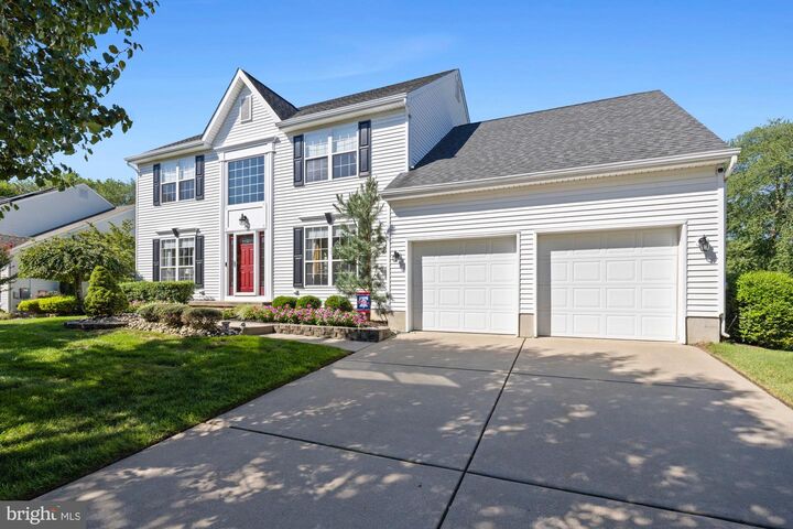 Property Photo:  14 Patriot Lane  NJ 08012 