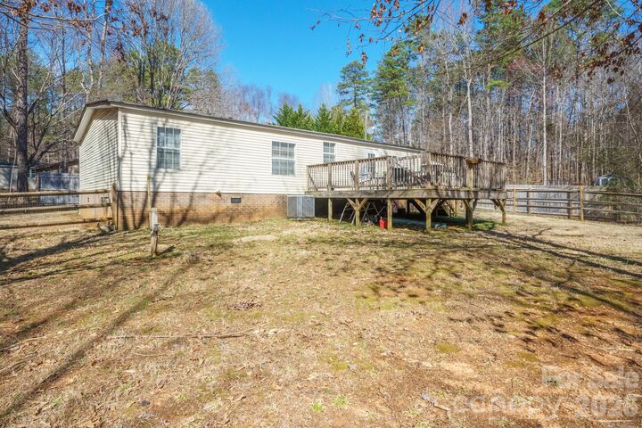 Property Photo: 1049 Ramsey Street NC 28164