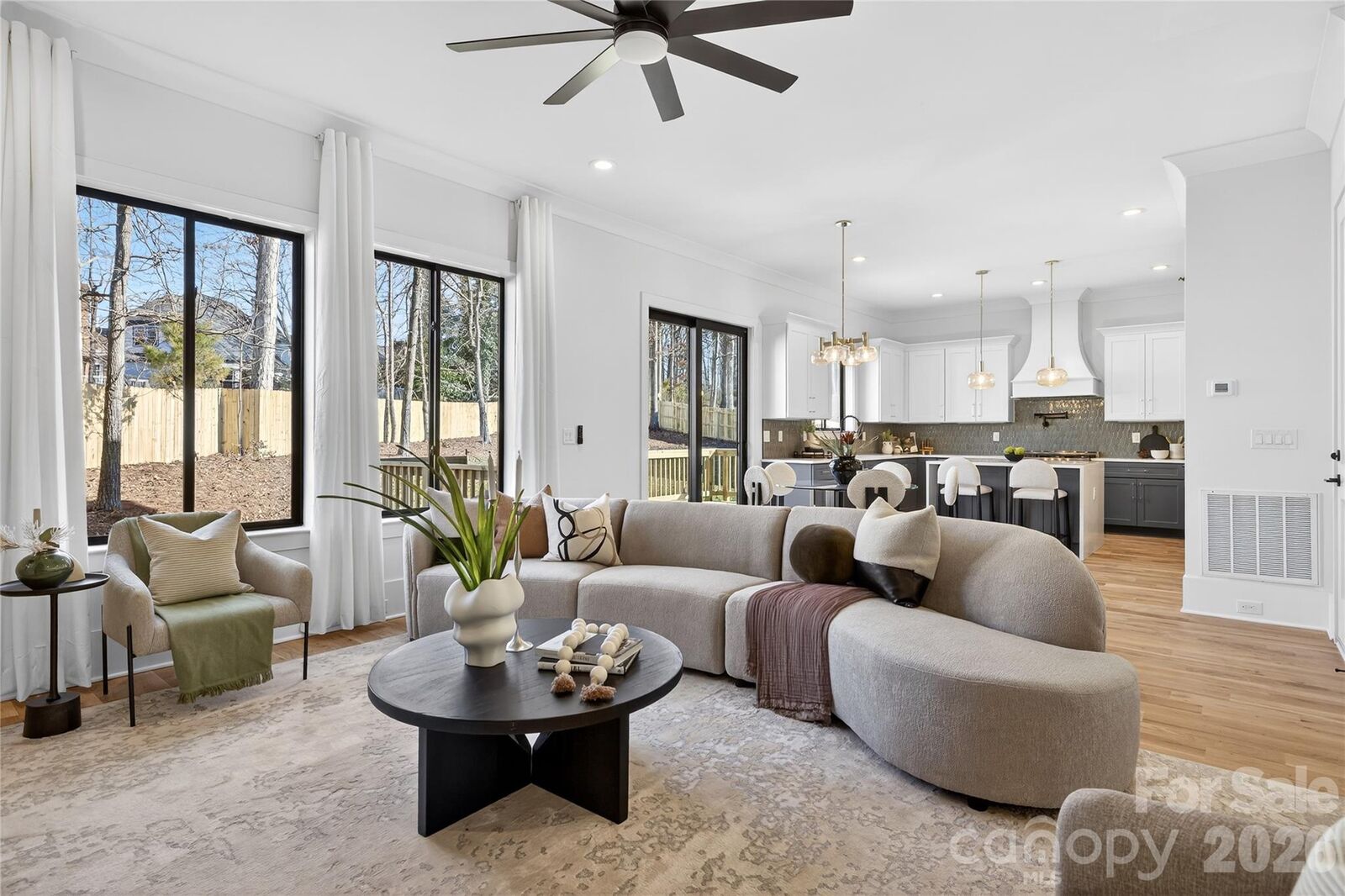 Property Photo:  16311 Riverpointe Drive  NC 28278 