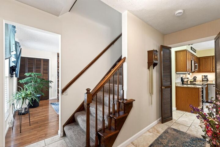 Property Photo:  6993 Forest View Court  OH 45069 