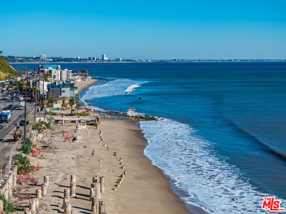 Property Photo:  19042 Pacific Coast Hwy  CA 90265 