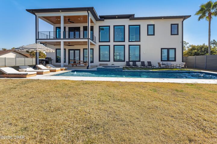 Property Photo:  2400 Coral Drive  FL 32444 