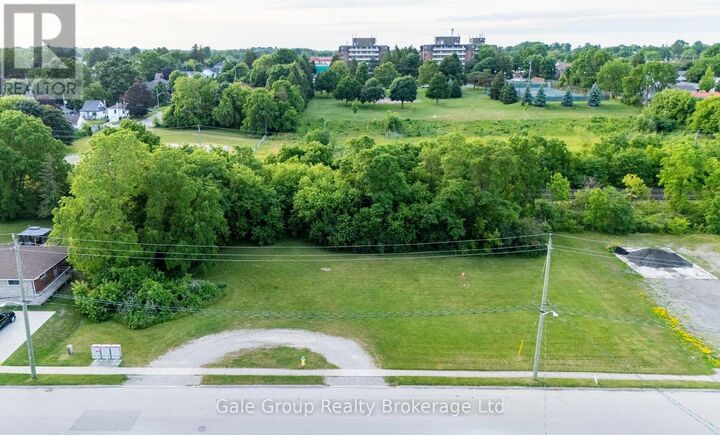 Property Photo:  877 Dufferin Street  ON N4S 1Y8 