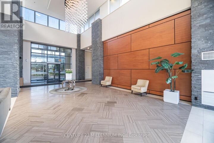 Property Photo:  24 Woodstream Boulevard 217  ON L4L 8C4 