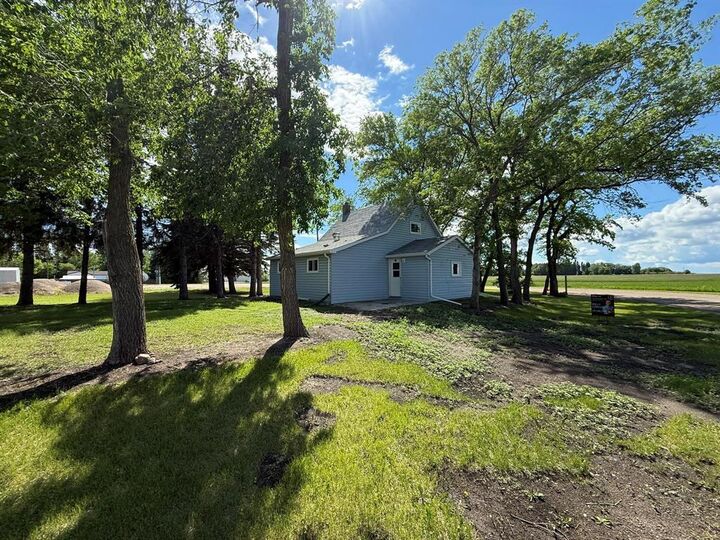 Property Photo: 785 Bond Street MB R0K 1L0