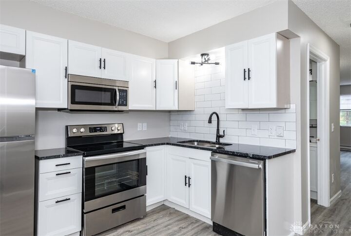 Property Photo: 300-304 Sal Boulevard OH 45067