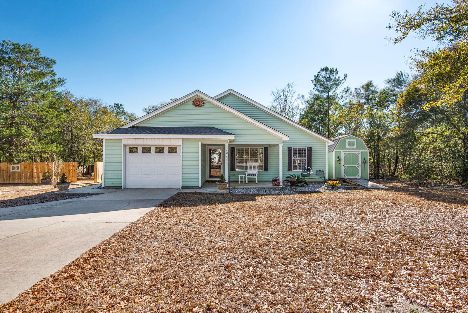 Property Photo:  481 Timber Wind Drive  FL 32433 