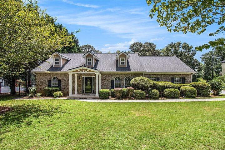 Property Photo:  96 Pointe View Court  GA 30233 