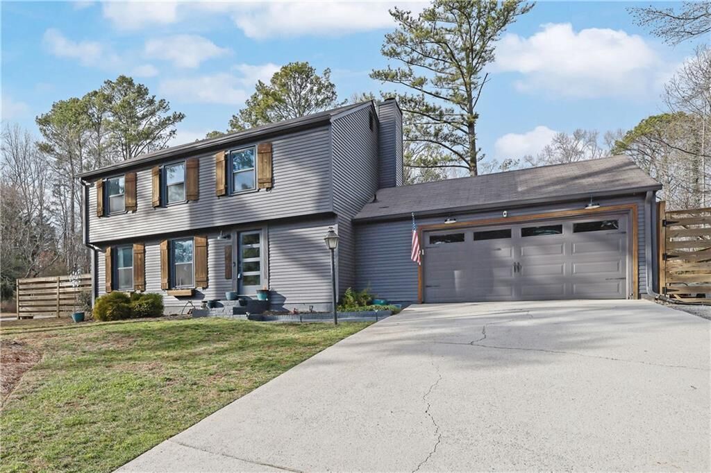 Property Photo: 3401 Valley View Drive GA 30068