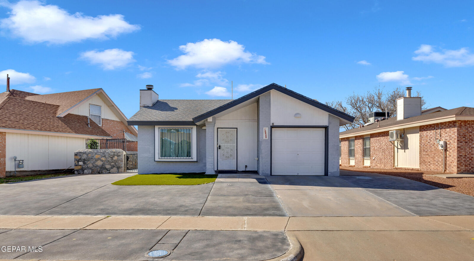 Property Photo: 10945 Golden Pond Drive TX 79934