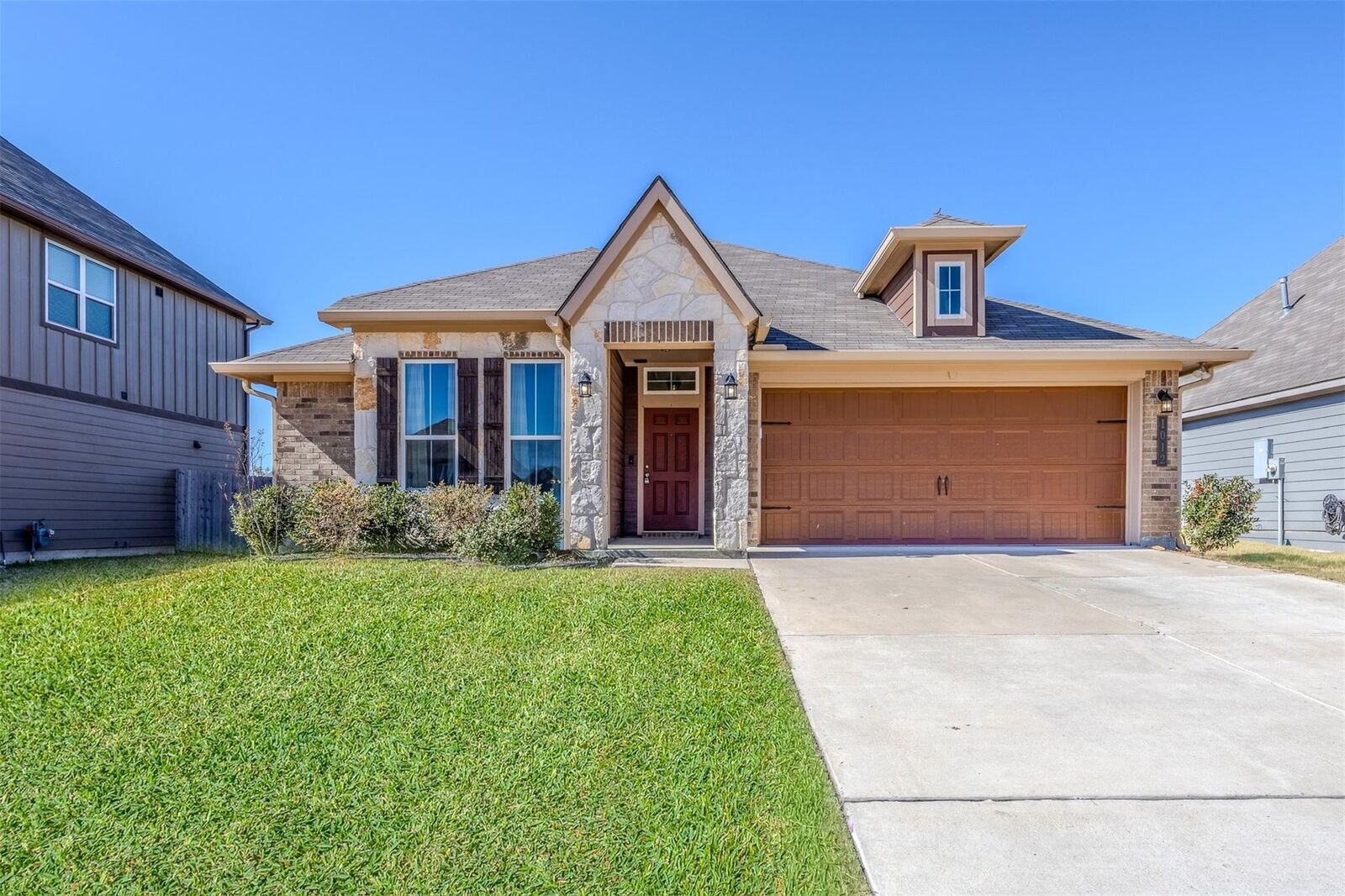 Property Photo:  1012 Old Vine Road  TX 77833 