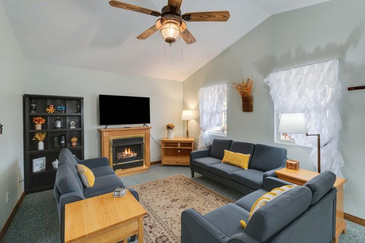 Property Photo:  607 Enchanted Forest Way  KY 42519 