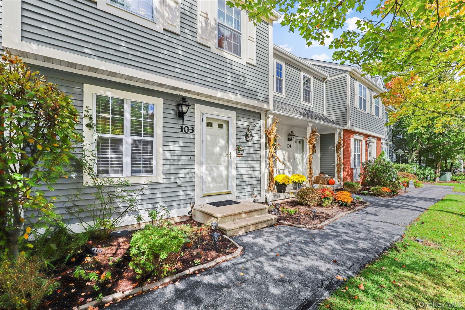 Property Photo:  103 Twin Brook Court  NY 10512 