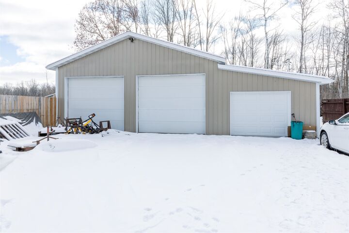 Property Photo:  4317 Broka  MI 48612 