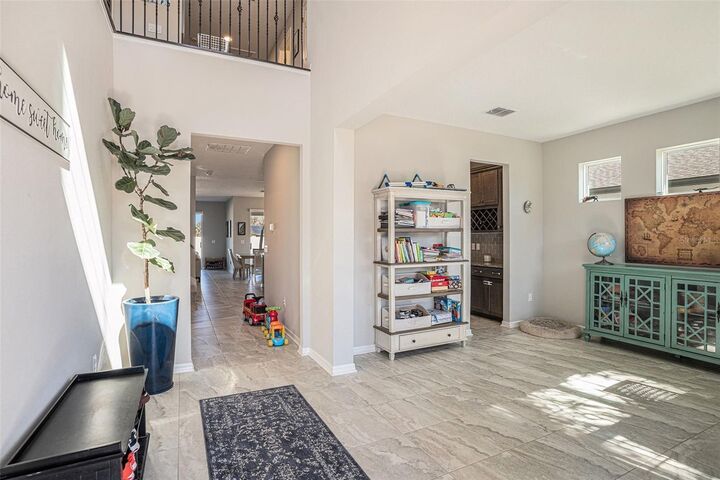 Property Photo:  13362 Sage Hollow Avenue  FL 33579 