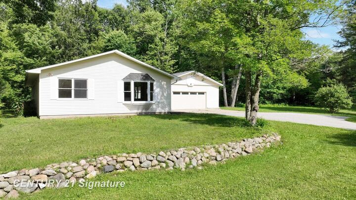 Property Photo:  10293 Carr Road  MI 48655-8627 