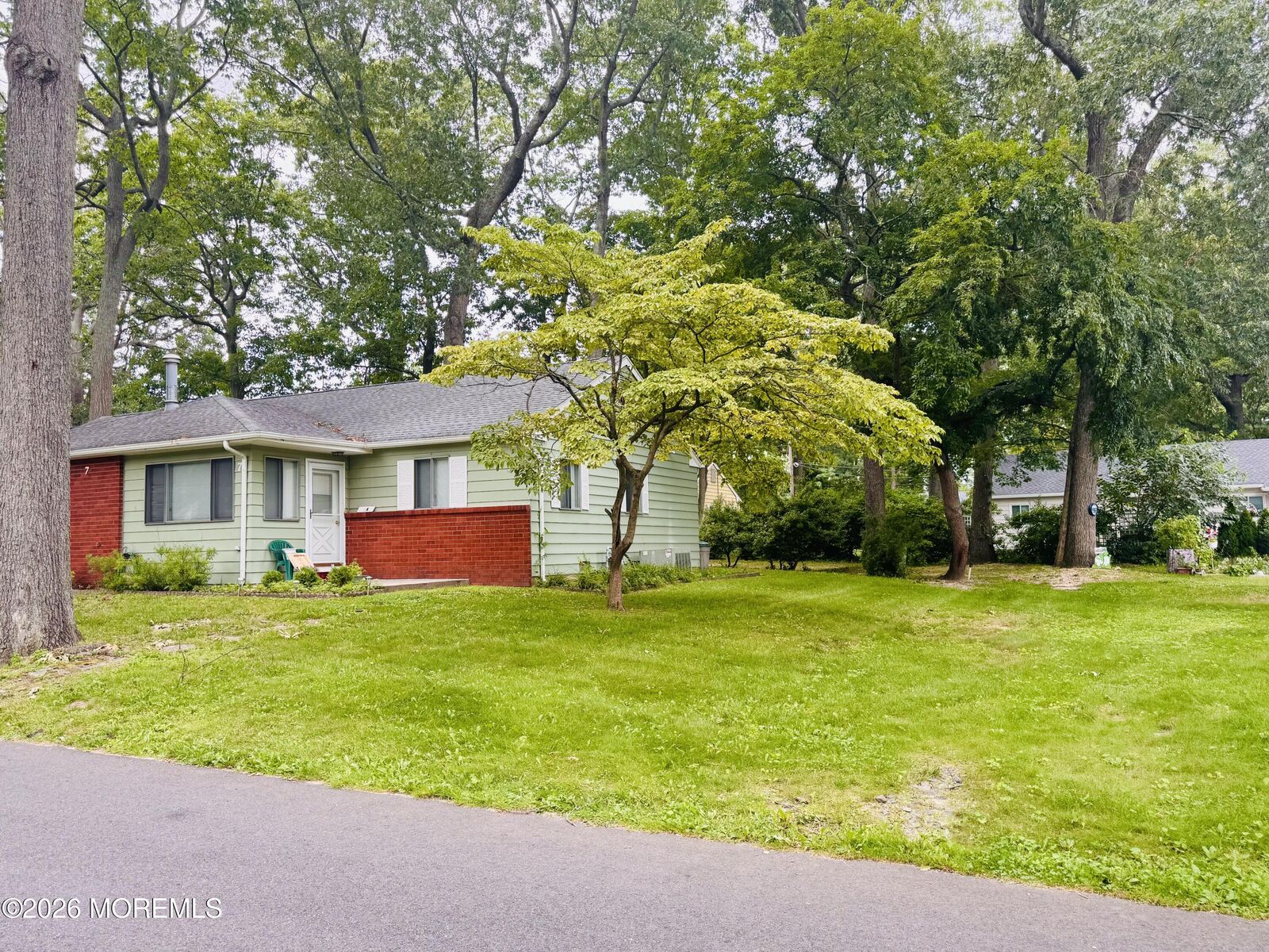 Property Photo:  7 A Pheasant Street  NJ 08759 