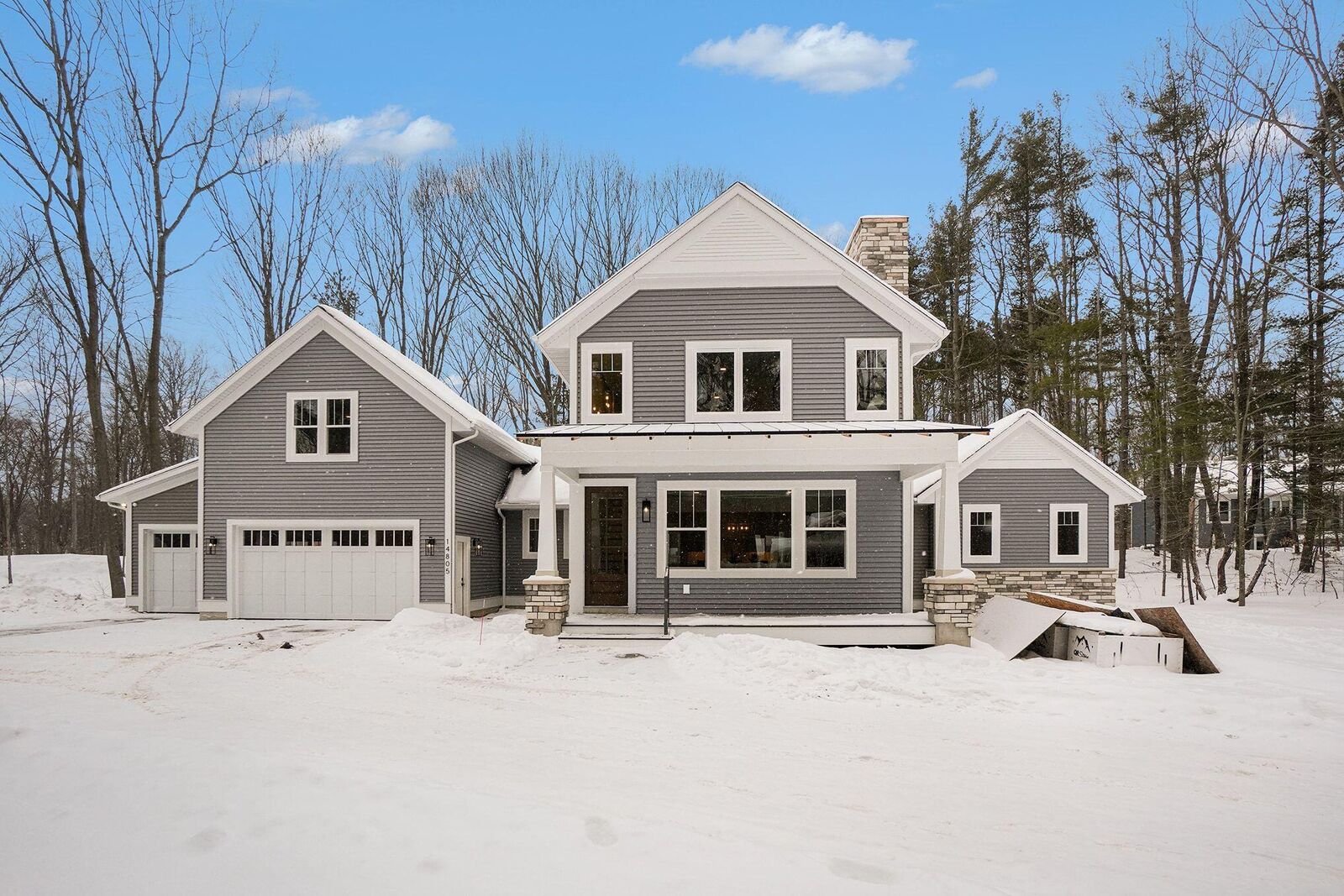 Property Photo:  14805 Crest View Court  MI 49090 