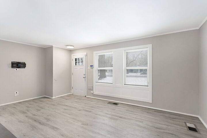 Property Photo:  319 Indianwood Boulevard  IL 60466 