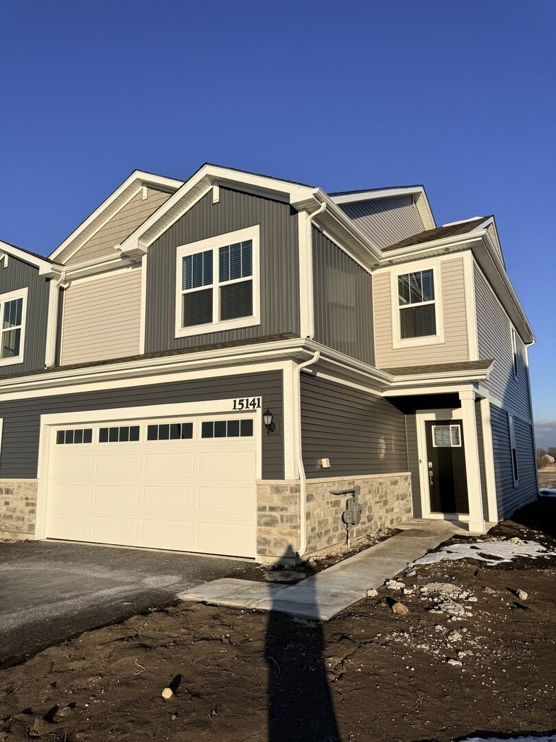 Property Photo:  15141 S Hepworth Place 15141  IL 60544 