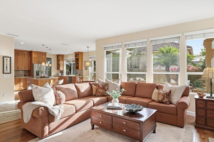 Property Photo:  5091 Seashell Place  CA 92130 