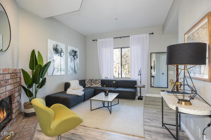 Property Photo:  1035 Arroyo Verde Road B  CA 91030 