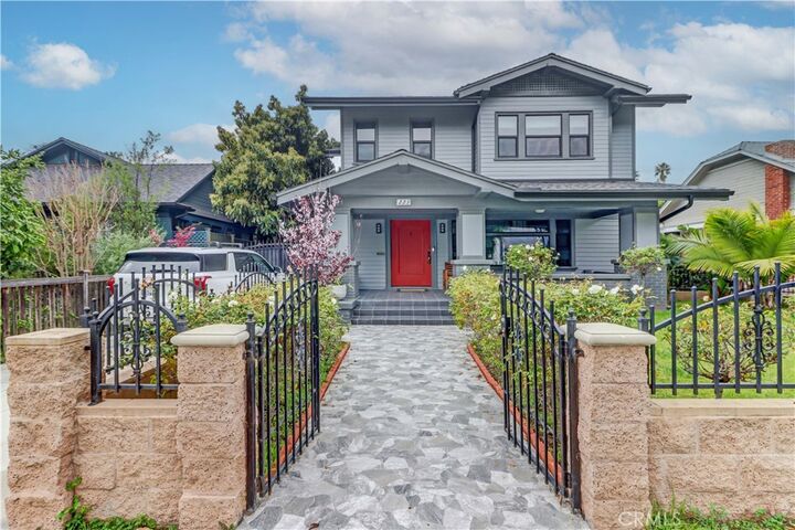 Property Photo:  223 N. St. Andrews  CA 90004 