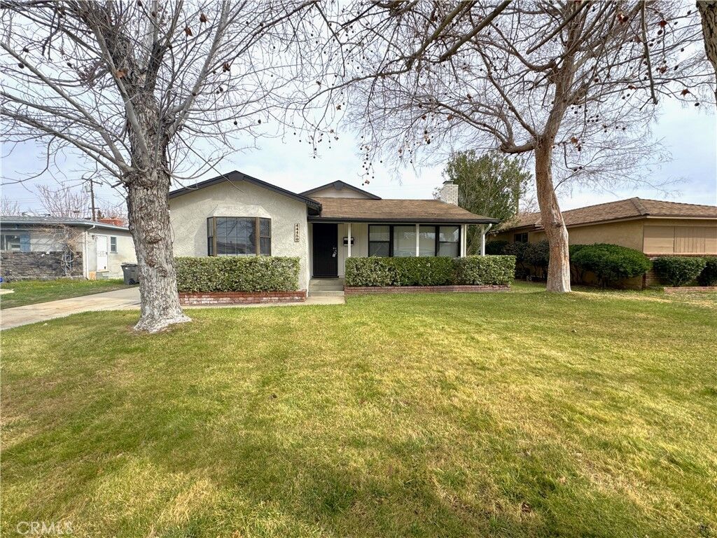 Property Photo:  44450 Lowtree Avenue  CA 93534 