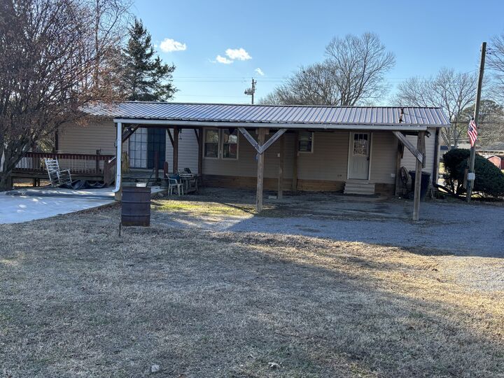 Property Photo:  416 Marbury Rd  TN 37388 