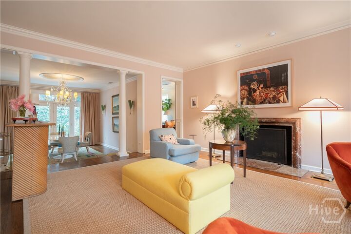 Property Photo:  102 E 45th Street  GA 31405 