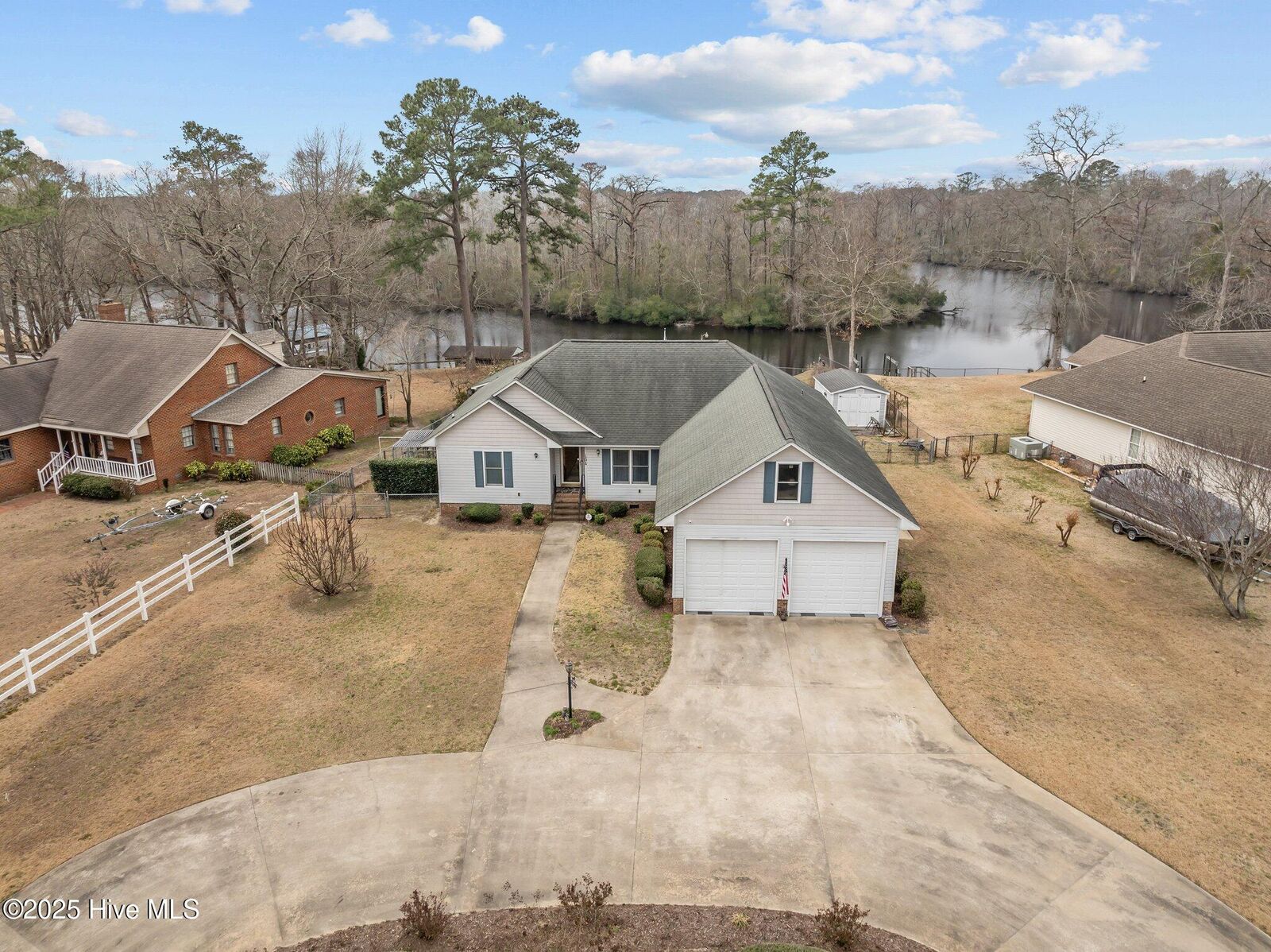 Property Photo:  108 Arbor Drive  NC 27889 