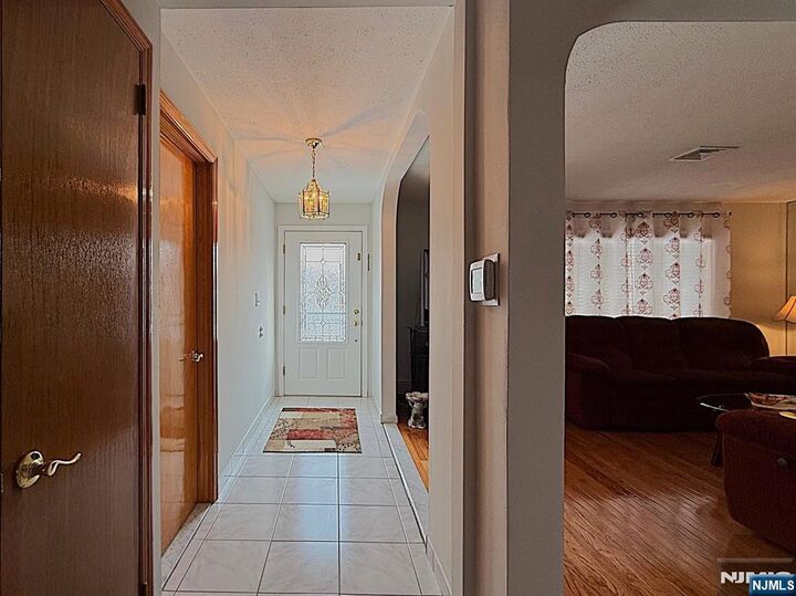 Property Photo:  521 Weart Avenue  NJ 07071 