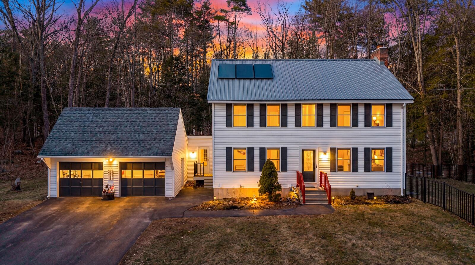 Property Photo:  21 Acorn Avenue  NH 03032 