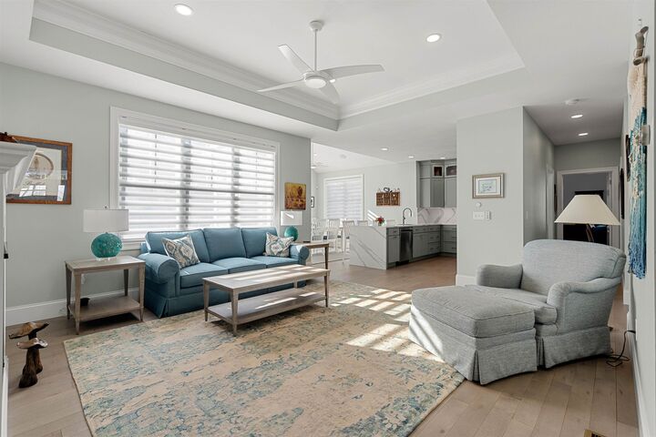 Property Photo:  6 Testament Circle  NH 03062 